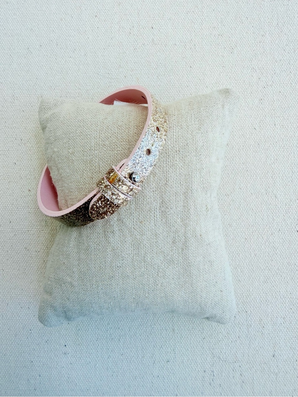 *Single Leather Band* KEEP COLLECTIVE Retired Pin Closure Gold Sparkle